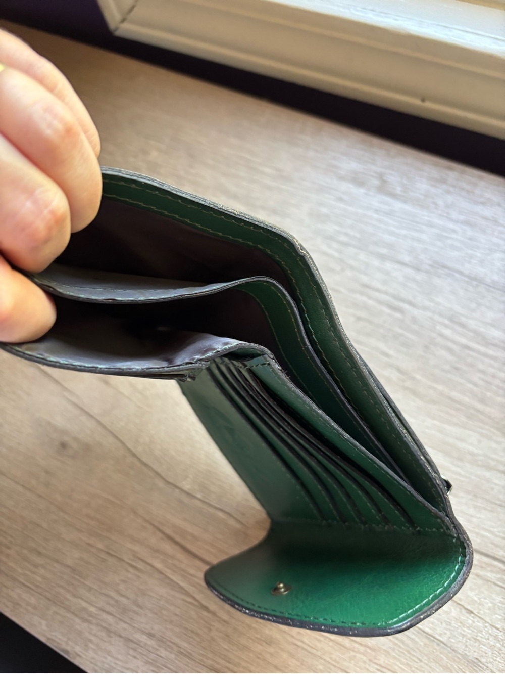 Patricia Nash Green Leather Wallet - Picture 4 of 4